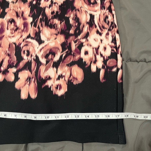 Dressbarn Floral Black and Pink Dress Size 4 - Picture 6 of 6